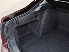 2013款 1.4T DSG 绿动版