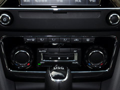 2013款 1.4T DSG 绿动版