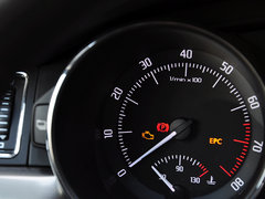 2013款 1.4T DSG 绿动版