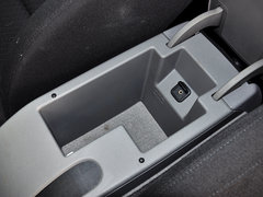 2013款 1.4T DSG 绿动版