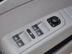2013款 1.4T DSG 绿动版