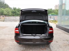 2013款 1.8T 自动 雅仕版