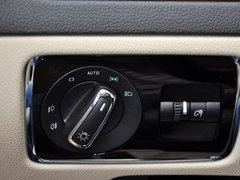 2013款 1.8T 自动 雅仕版