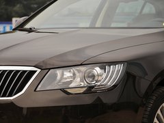 2013款 1.8T 自动 雅仕版
