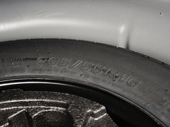 2013款 2.0T DSG 尊仕版