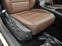 2013款 2.0T DSG 尊仕版