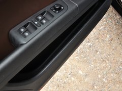 2013款 2.0T DSG 尊仕版