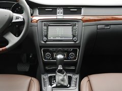 2013款 2.0T DSG 尊仕版