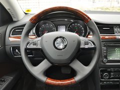 2013款 2.0T DSG 尊仕版