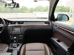 2013款 2.0T DSG 尊仕版