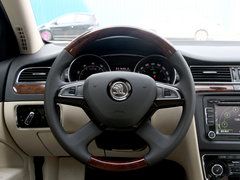 2013款 2.0T DSG 尊仕版