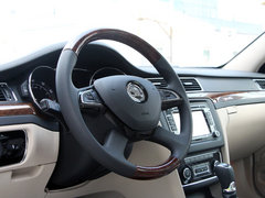 2013款 2.0T DSG 尊仕版