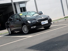 2013款 2.0T DSG 尊仕版