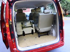 2013款 1.5L 手动 至尊型 7座