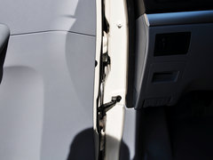 2013款 1.3L 手动 舒适型 7座