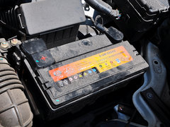 2013款 1.3L 手动 舒适型 7座