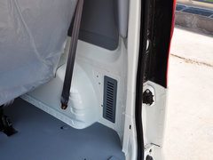 2013款 1.3L 手动 舒适型 7座