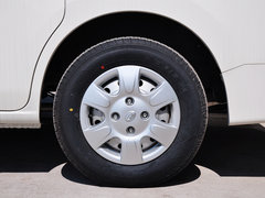2013款 1.3L 手动 舒适型 7座