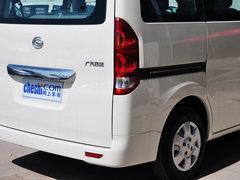 2013款 1.3L 手动 舒适型 7座