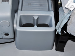 2013款 1.3L 手动 舒适型 7座
