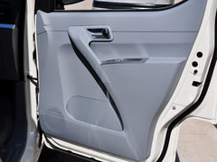 2013款 1.3L 手动 舒适型 7座