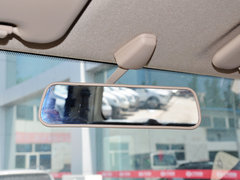 2013款 1.3L 手动 舒适型 7座