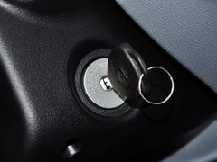2013款 1.3L 手动 舒适型 7座