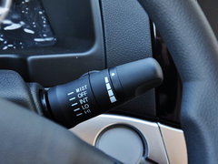 2013款 1.3L 手动 舒适型 7座