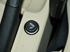 晶锐 2014款 1.6L 自动 Scout