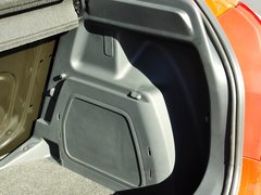 2014款 1.6L 自动 Montecarlo版