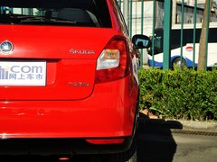 2014款 1.6L 自动 Montecarlo版