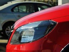 2014款 1.6L 自动 Montecarlo版