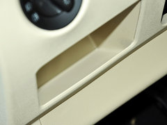 2014款 1.4L 手动 晶灵版