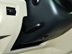 2014款 1.4L 手動(dòng) 晶靈版