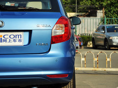 2014款 1.4L 手动 晶灵版