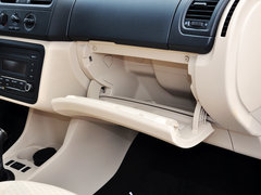 2014款 1.4L 自动 晶致版