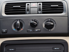 2014款 1.4L 自动 晶致版