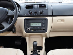 2014款 1.4L 自动 晶致版