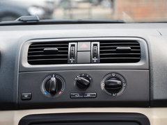 2014款 1.4L 自动 晶致版