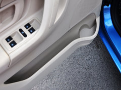 2014款 1.4L 自动 晶致版