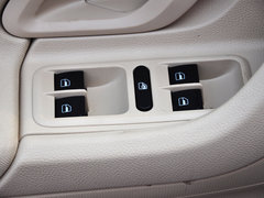 2014款 1.4L 自动 晶致版