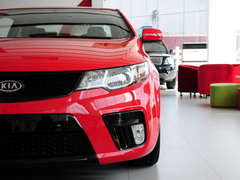 2013款 1.6L 自动 豪华版