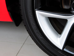 2013款 1.6L 自动 豪华版