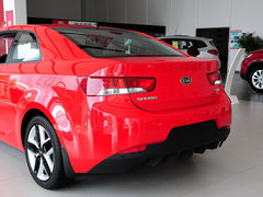 2013款 1.6L 自动 豪华版