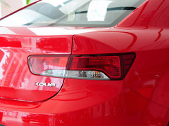 2013款 1.6L 自动 豪华版