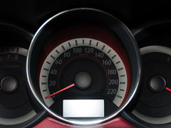 2013款 1.6L 自动 豪华版