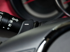 2013款 1.6L 自动 豪华版