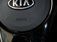 2013款 1.6L 自动 豪华版
