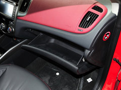 2013款 1.6L 自动 豪华版