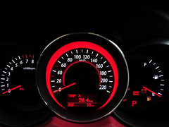 2013款 1.6L 自动 运动版